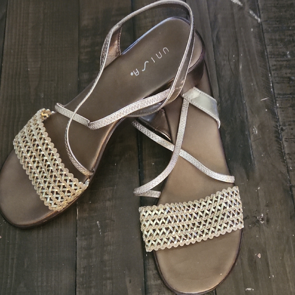 Unisa Gold Woven Strap Sandals
